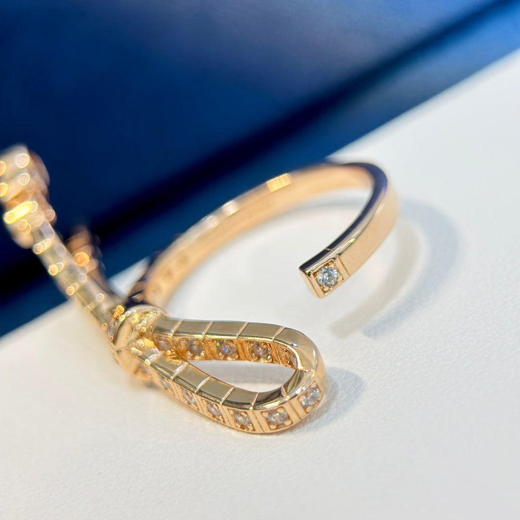 18K  Chanel Ruban Diamonds Ring