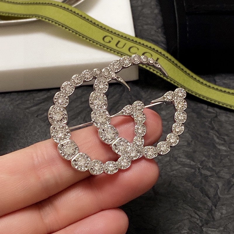 18K Double Gucci Crystal Brooch
