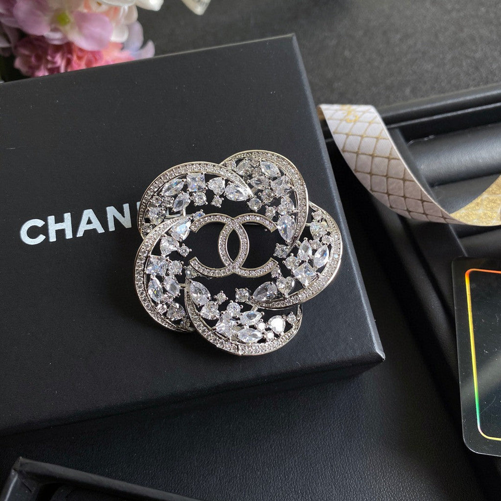 18K  Chanel Camellia Crystals Brooch