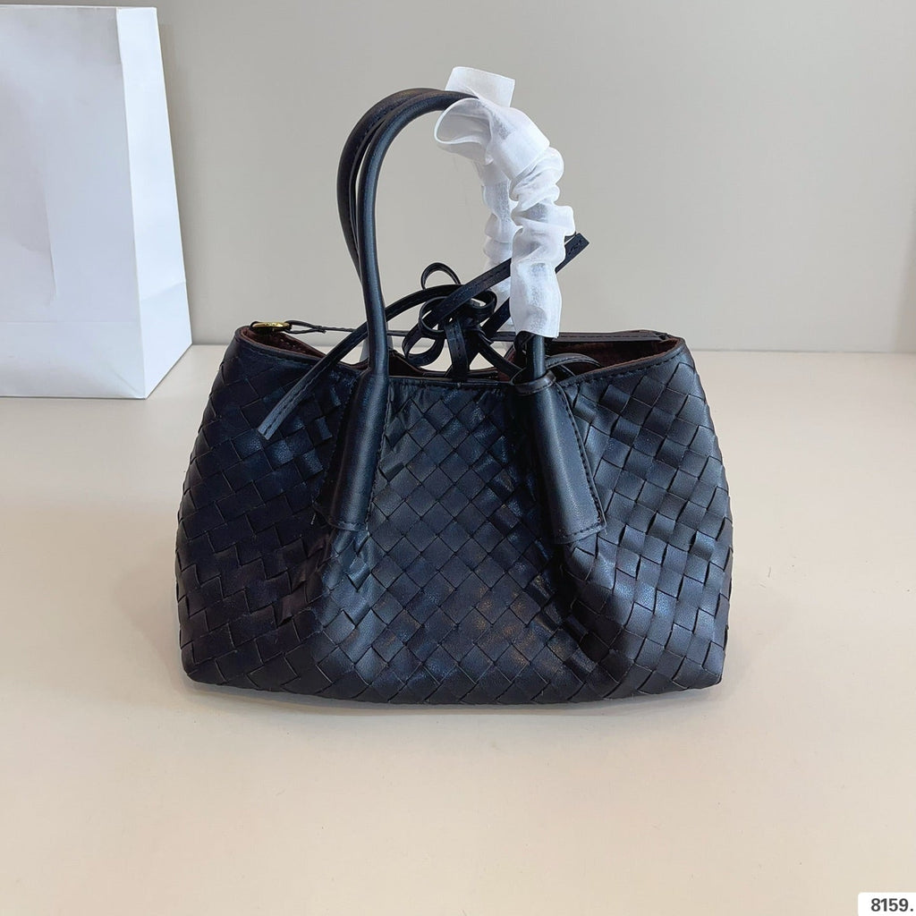 SMALL PINACOTECA TOTE BAG 25 IN BLACK CALFSKIN