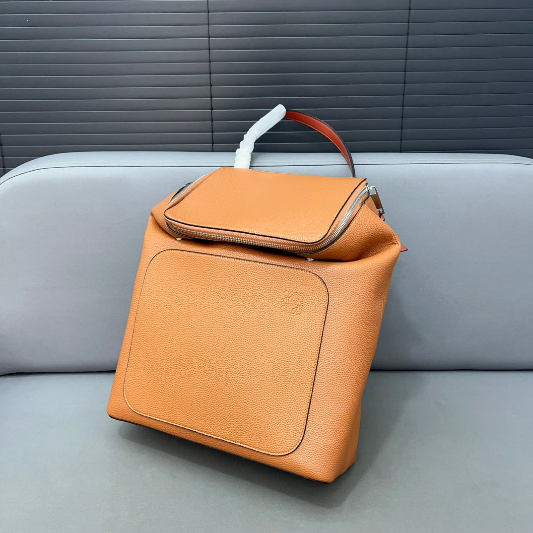 LOE GOYA BACKPACK 41 IN WARM DESERT GRAINED CALFSKIN