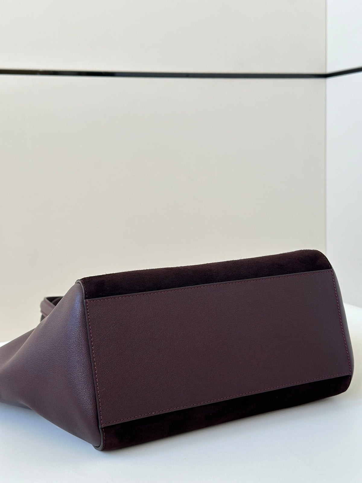 ORIGAMI MEDIUM 27 IN WINE RED LAMBSKIN AND SUEDE