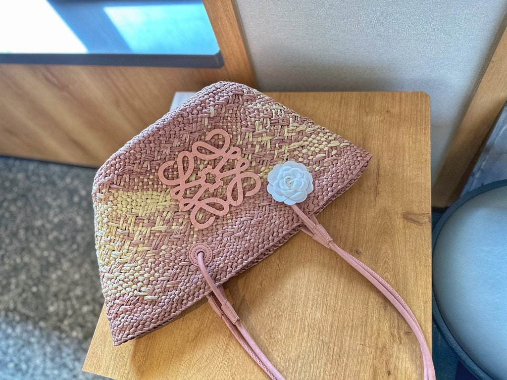 LOE SMALL ANAGRAM BASKET 28 BAG IN TURKISH ROSE IRACA PALM AND CALFSKIN