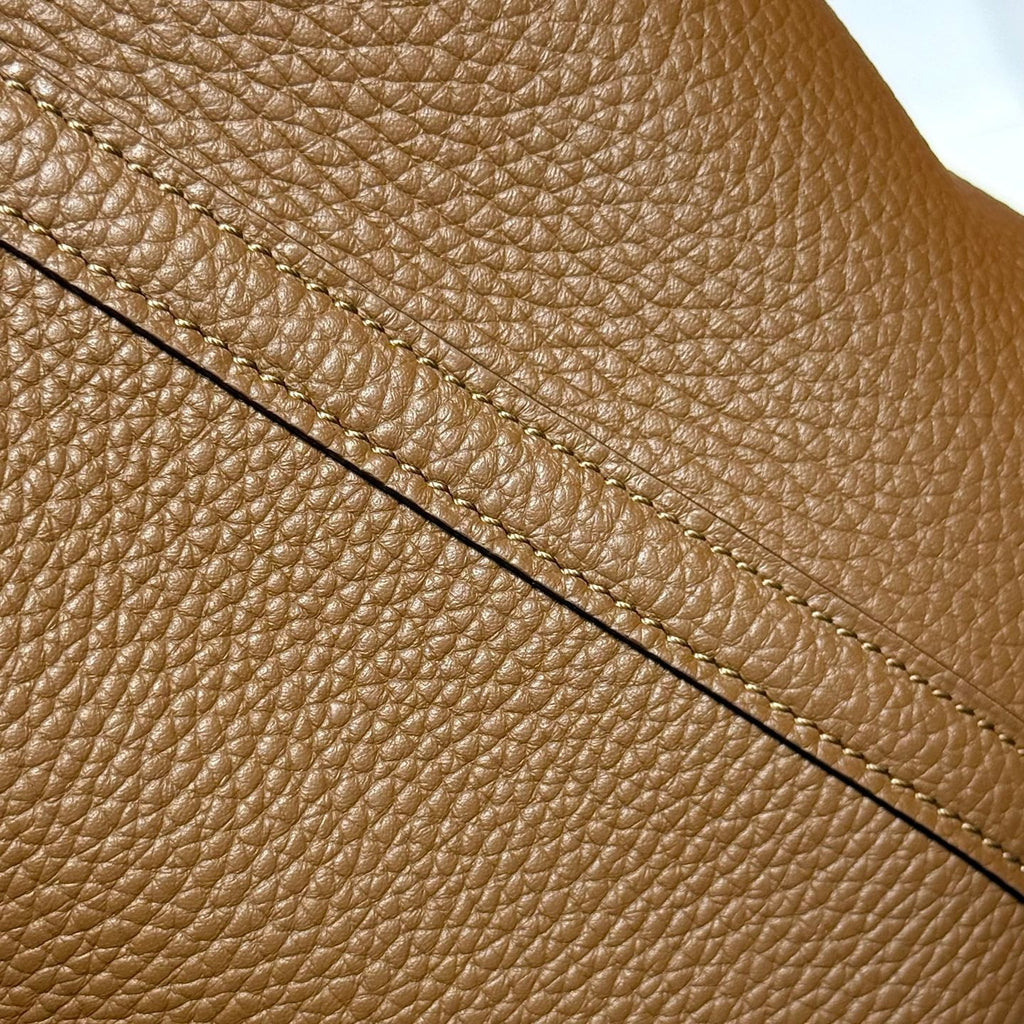 HERMES 25S PICOTIN LOCK 18 IN BURNT CARAMEL CALFSKIN GOLD HARDWARE