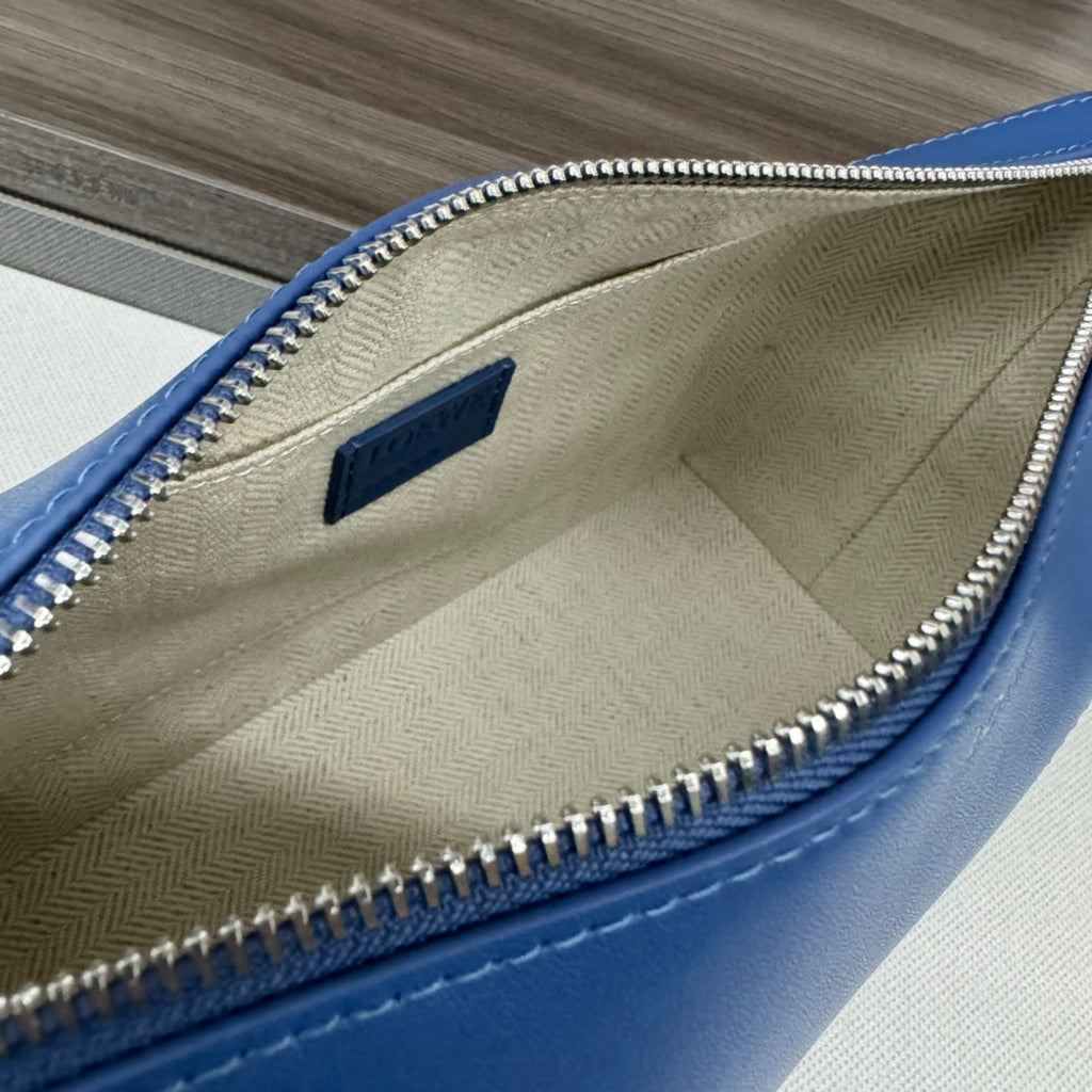 PUZZLE FOLD WASH 22 BAG IN ROYAL BLUE SHINY CALFSKIN