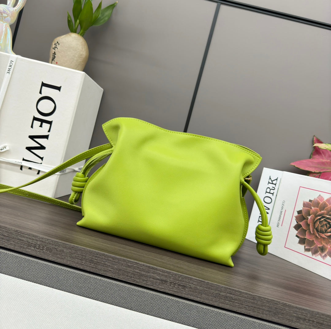 LOE 23 MINI FLAMENCO PURSE BAG IN GREEN CHARTREUSE NAPPA LAMBSKIN