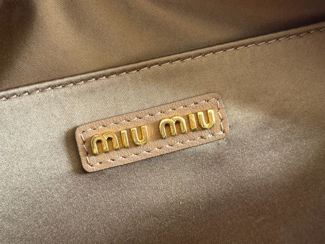 ARCADIE MATELASSÉ BAG 19 IN BROWN LAMBSKIN GOLD HARDWARE