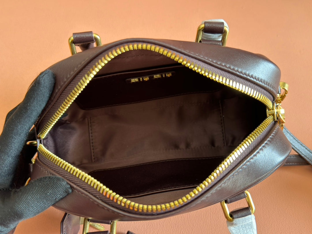 ARCADIE MATELASSÉ BAG 19 IN CHESTNUT BROWN LAMBSKIN GOLD HARDWARE