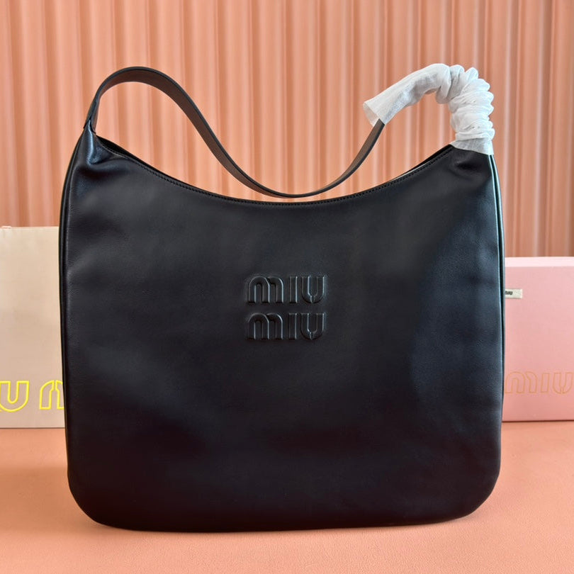 LARGE HOBO TOTE BAG 60 IN BLACK CALFSKIN