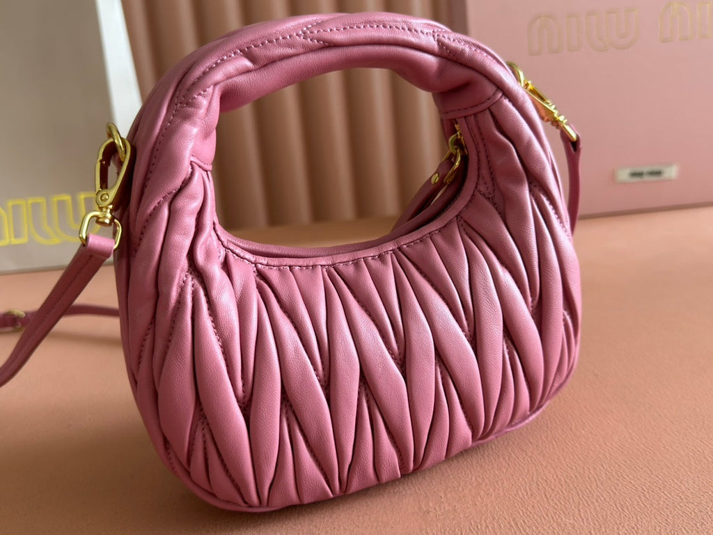 WANDER MATELASSÉ NAPPA MINI BAG 18 IN LIGHT PLUM LAMBSKIN
