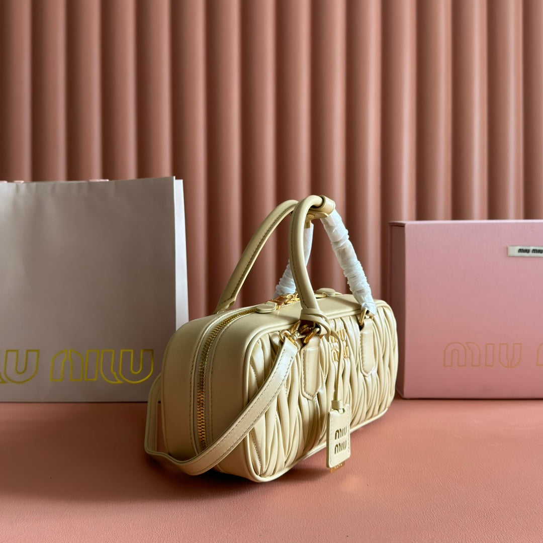 ARCADIE MATELASSÉ BAG 27 BEIGE IN CALFSKIN GOLD HARDWARE