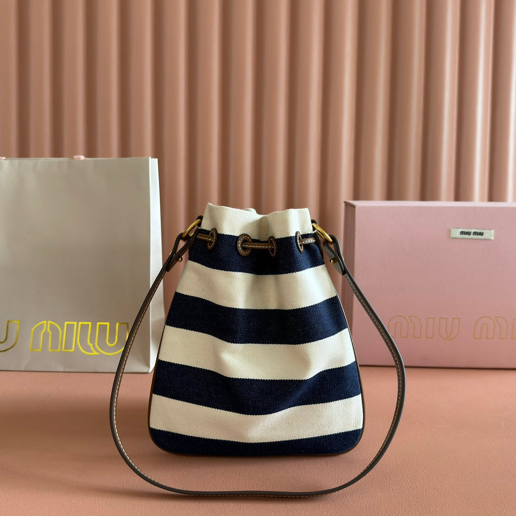 MIUMIU 26S BUCKET BAG 23 IN CREAM AND NAVY BLUE CANVAS GOLD HARDWARE