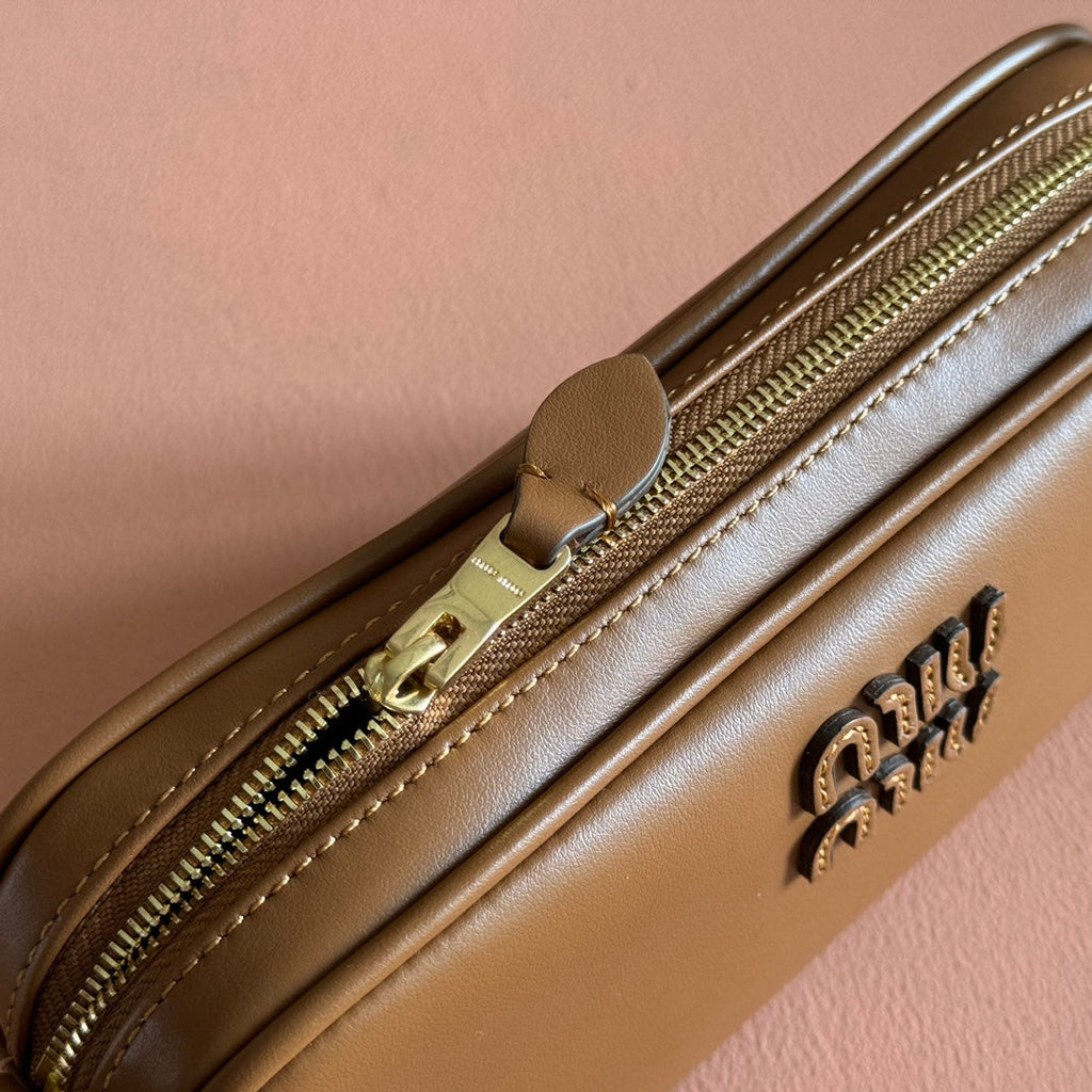 MIUMIU 26S POUCH BAG 20 IN TAN BROWN CALFSKIN GOLD HARDWARE