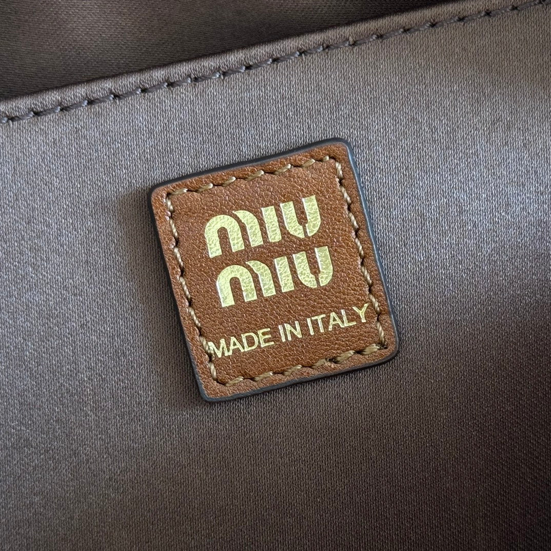 MIUMIU 26S ARCADIE BAG 19 IN TAN BROWN CALFSKIN GOLD HARDWARE