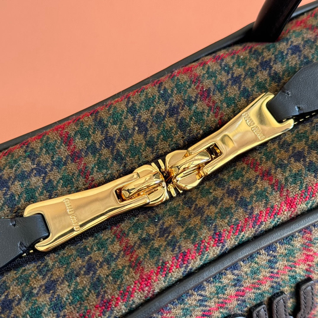 MIUMIU 26S BEAU CANVAS BAG 28 IN MULTICOLOR WOOL AND BLACK CALFSKIN