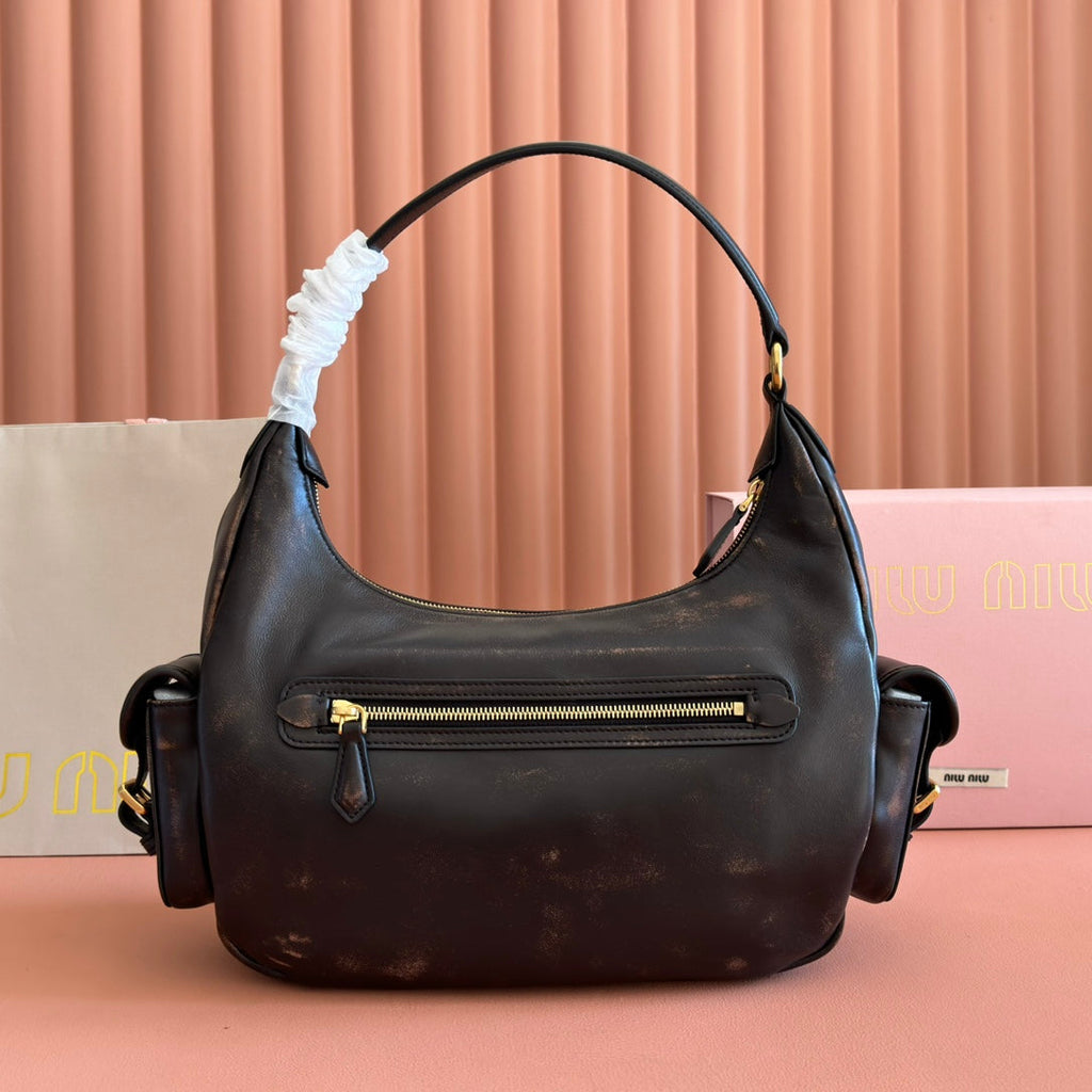 MIUMIU 26S POCKET BAG 38 IN BLACK CALFSKIN GOLD HARDWARE