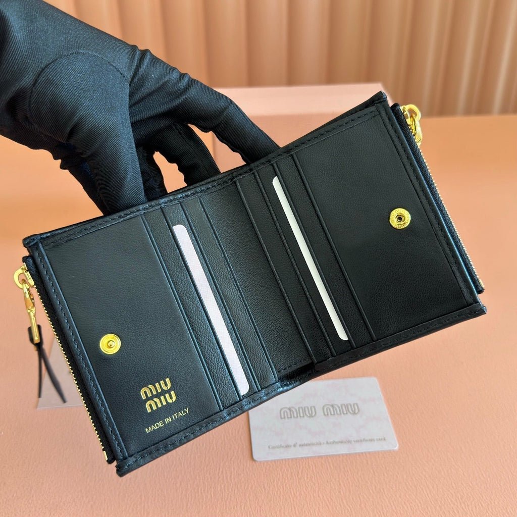 MIUMIU 26S SMALL MATELASSE CARD HOLDER 11 IN BLACK CALFSKIN GOLD HARDWARE