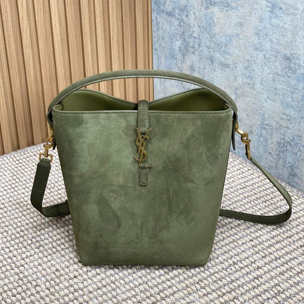 LE 37 SMALL BUCKET BAG 25 IN HUNTER GREEN SUEDE GOLD HARDWARE