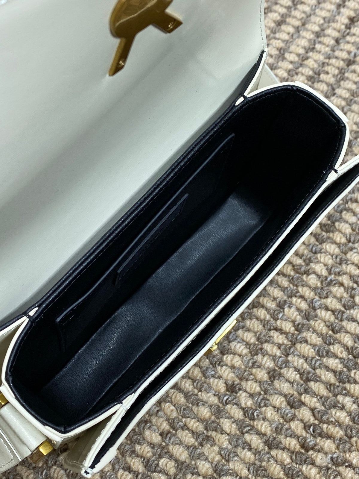 SOLFERINO SMALL SATCHEL 19 IN WHITE CALFSKIN GOLD HARDWARE