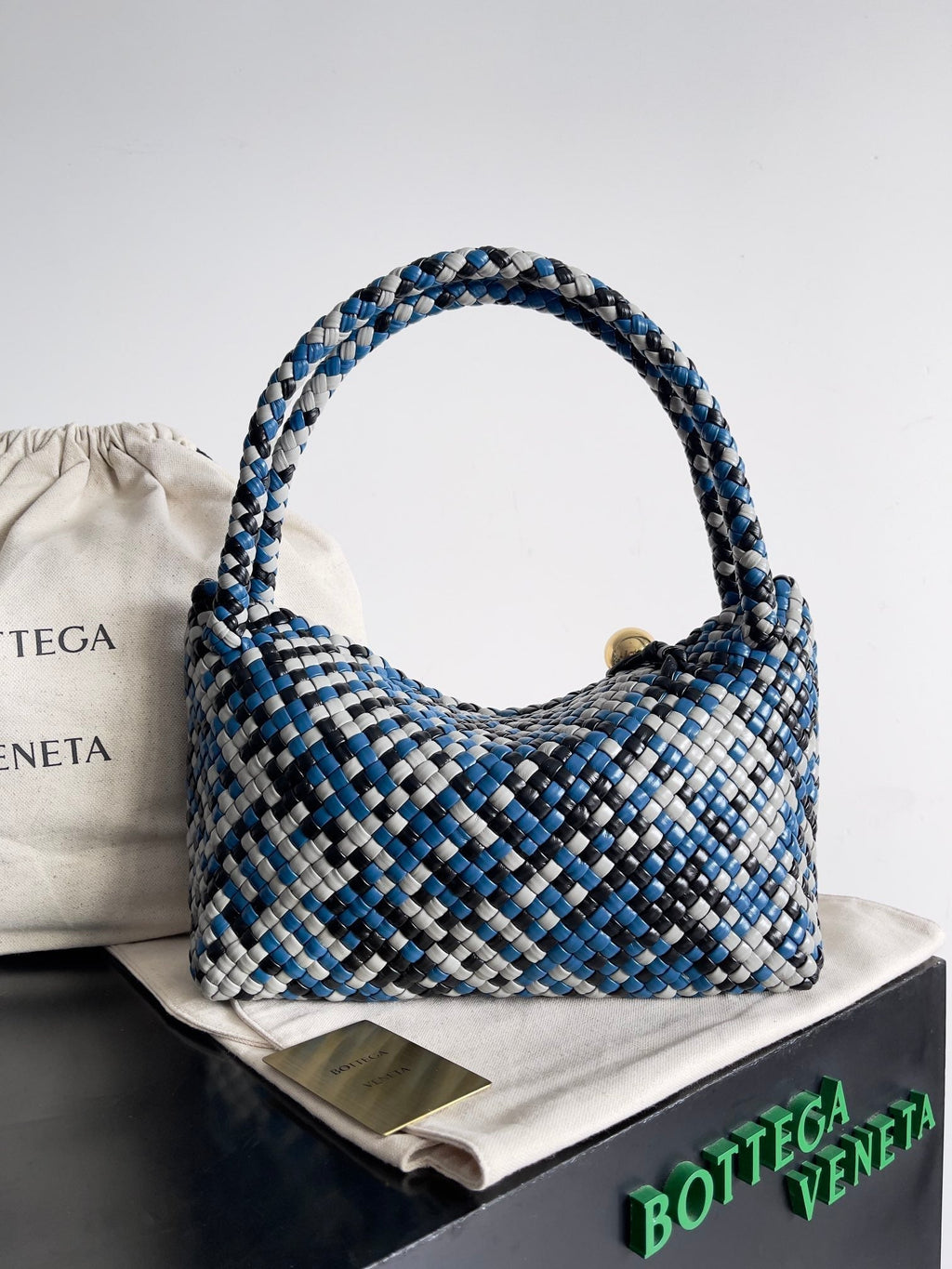 TOSCA SHOULDER BAG 27 IN BLUE MIX BLACK AND WHITE LAMBSKIN