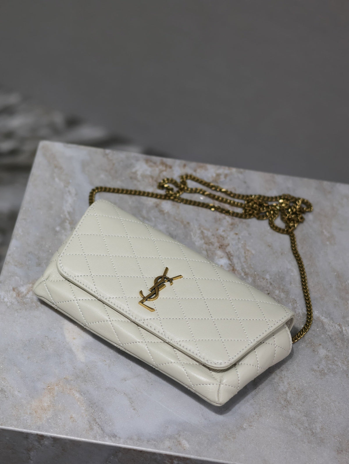 YSL 25S SAINT LAURENT GABY 19 IN BLANC VINTAGE QUILTED CALFSKIN GOLD HARDWRE
