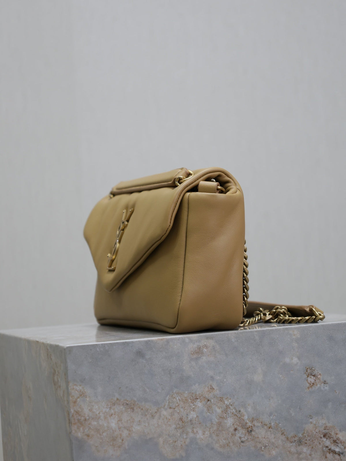YSL 25S CALYPSO HANDBAG 26 IN LIGHT BROWN LAMBSKIN GOLD HARDWRE