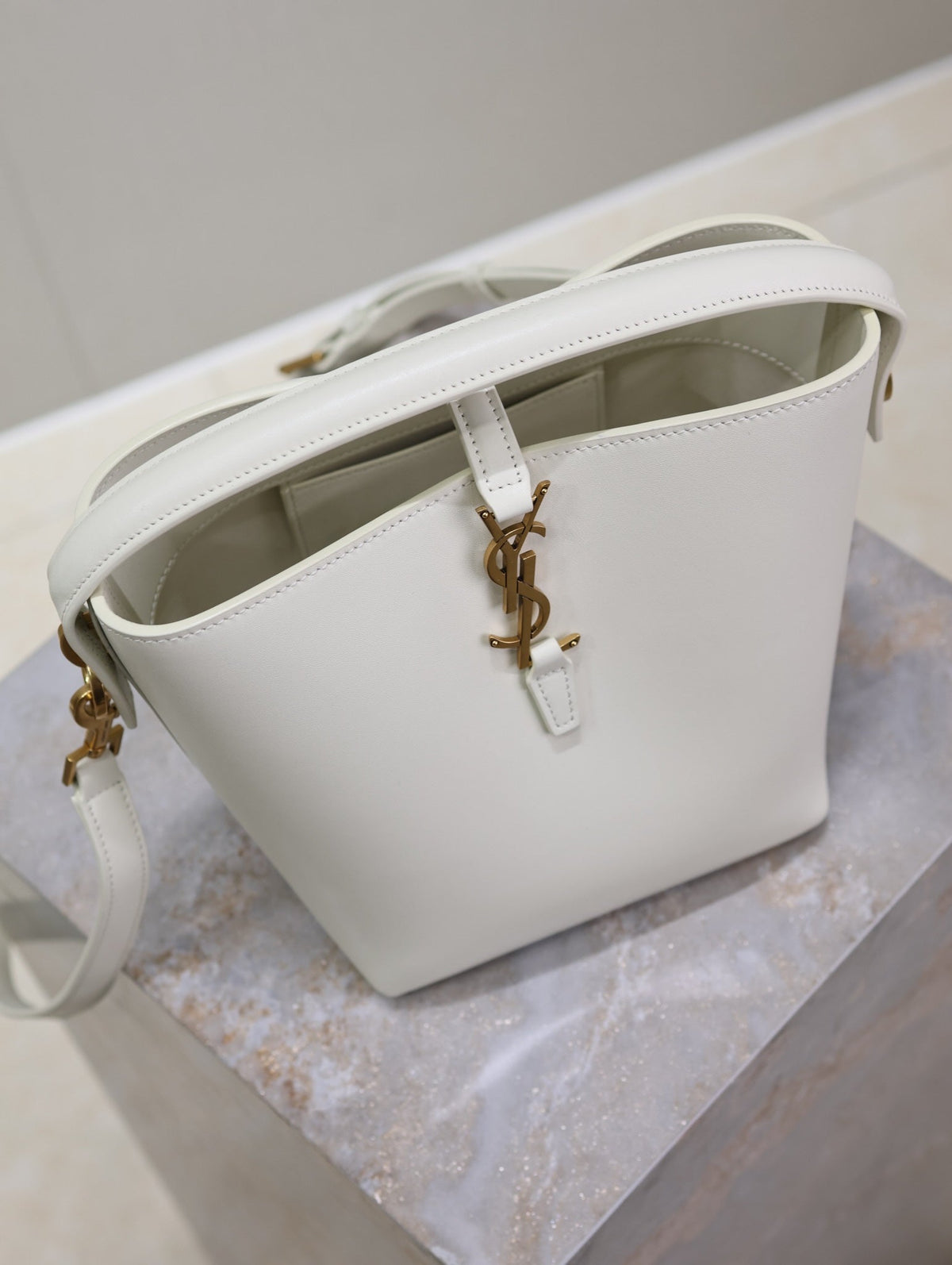 YSL 25S LE 37 BAG 20 IN DUSTY GRAY CALFSKIN GOLD HARDWRE