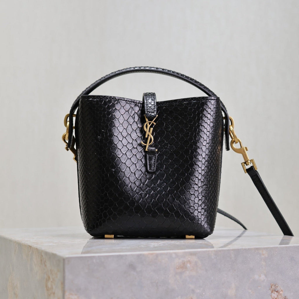 YSL 25S LE 37 BUCKET 15 IN BLACK SNAKE EMBOSSED CALFSKIN GOLD HARDWRE