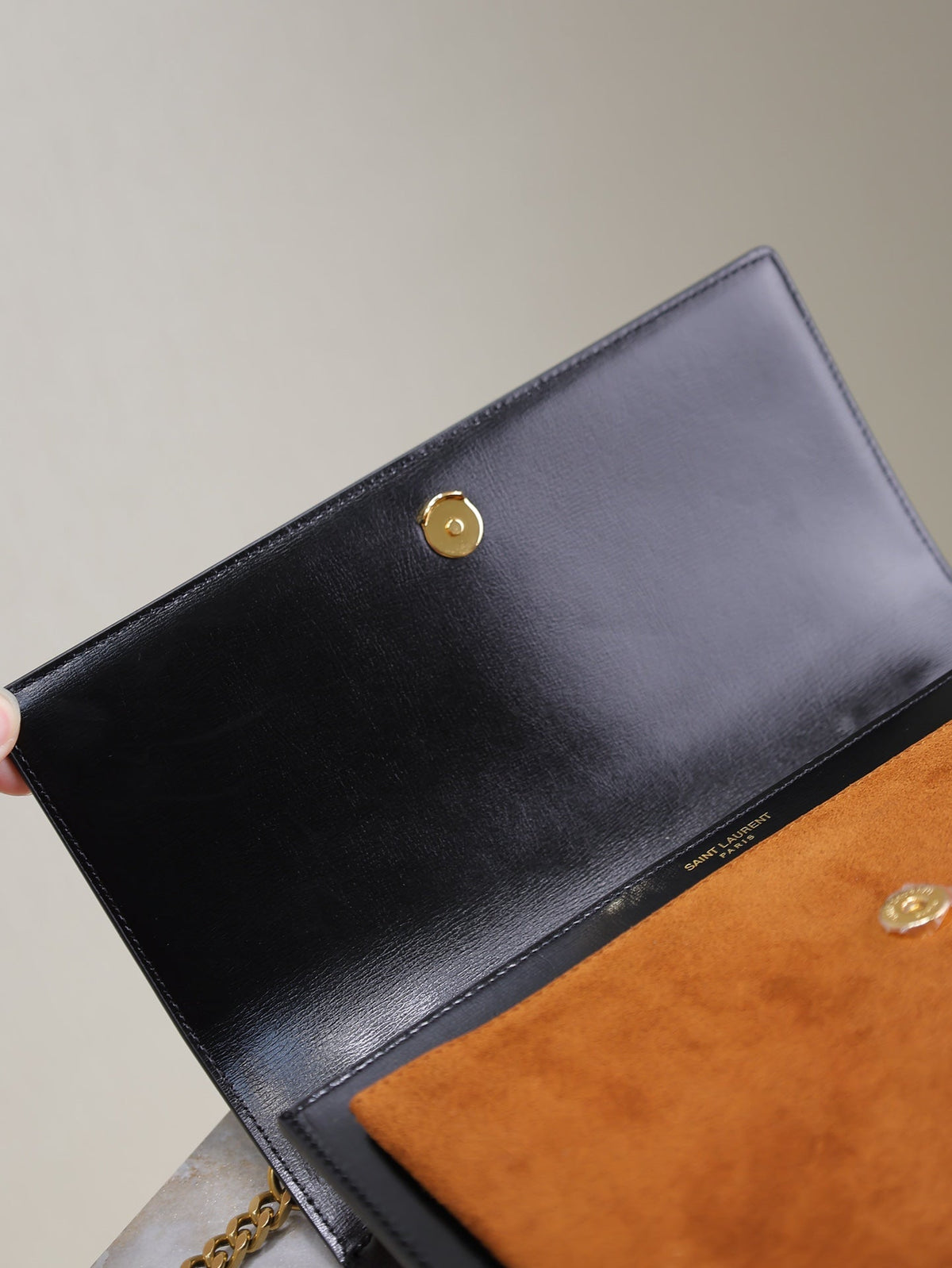 YSL 25S SUNSET MM 25 IN BLACK CALFSKIN AND CARAMEL SUEDE GOLD HARDWRE
