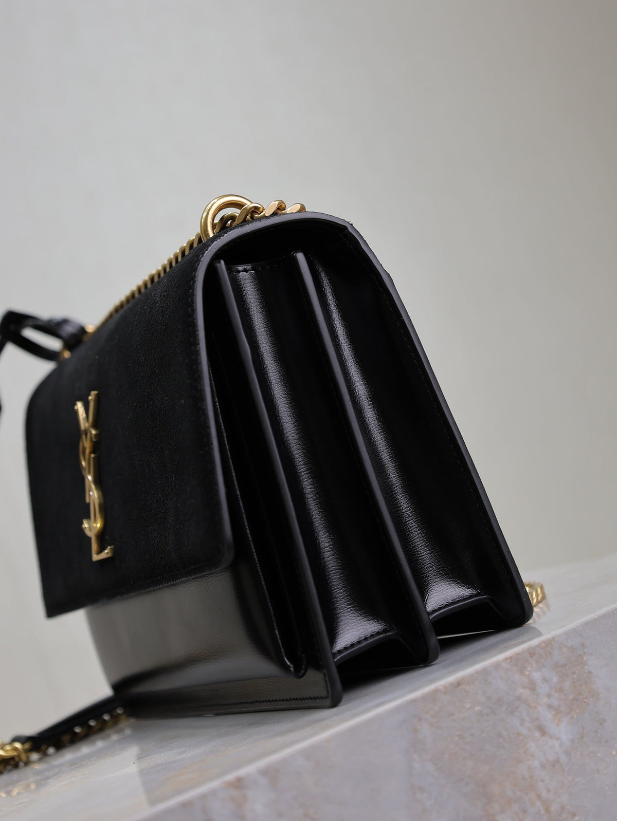 YSL 25S SUNSET BAG 22 IN BLACK CALFSKIN AND SUEDE GOLD HARDWRE