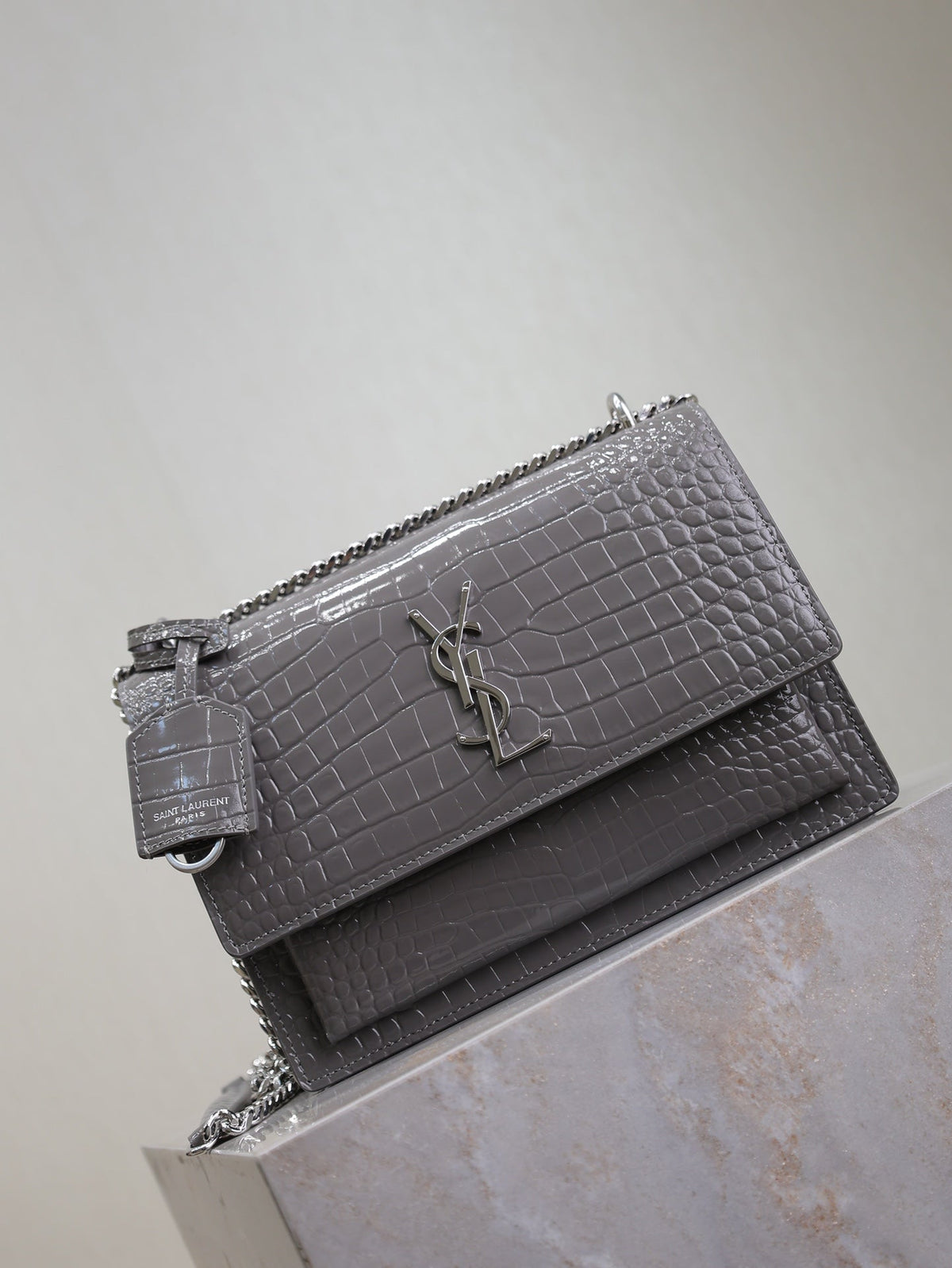 YSL 25S SUNSET MEDIUM 22 IN DARK GRAY CROCODILE-EMBOSSED SHINY CALFSKIN SILVER HARDWRE