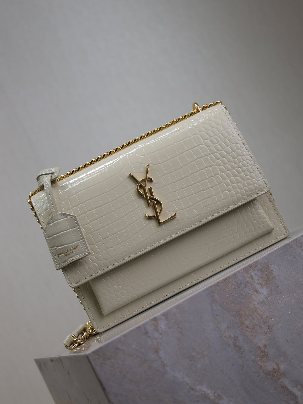 YSL 25S SUNSET MEDIUM 22 IN IVORY CROCODILE-EMBOSSED SHINY CALFSKIN GOLD HARDWRE