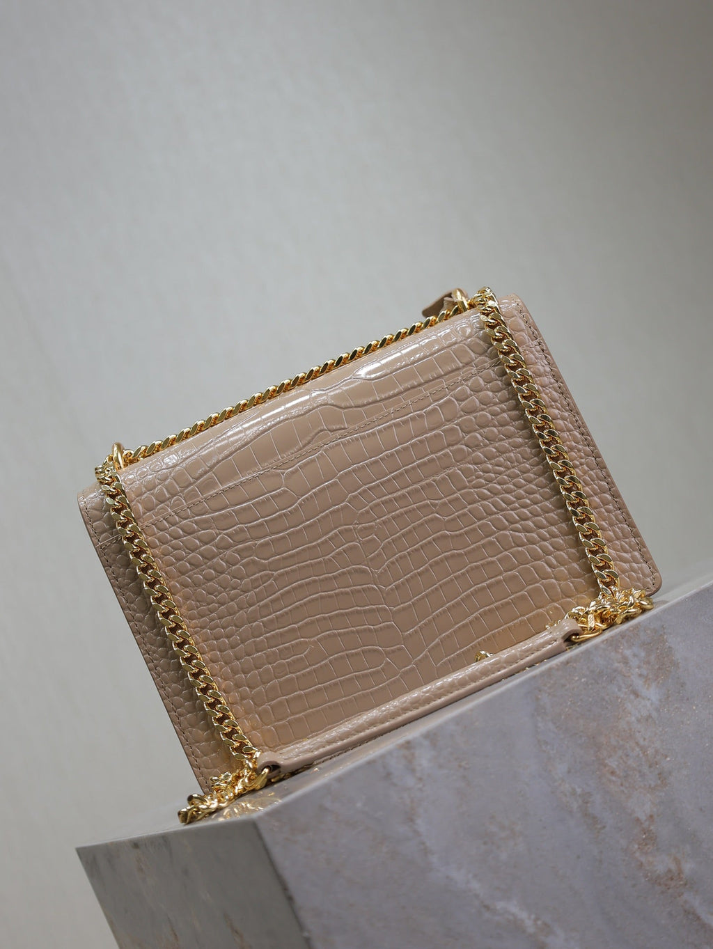 YSL 25S SUNSET MEDIUM 22 IN NUDE CROCODILE-EMBOSSED SHINY CALFSKIN GOLD HARDWRE
