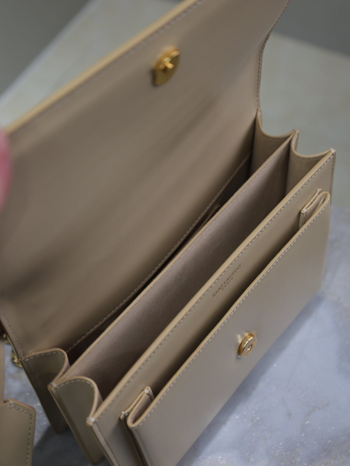 YSL 25S SUNSET BAG 22 IN NUDE CALFSKIN GOLD HARDWRE