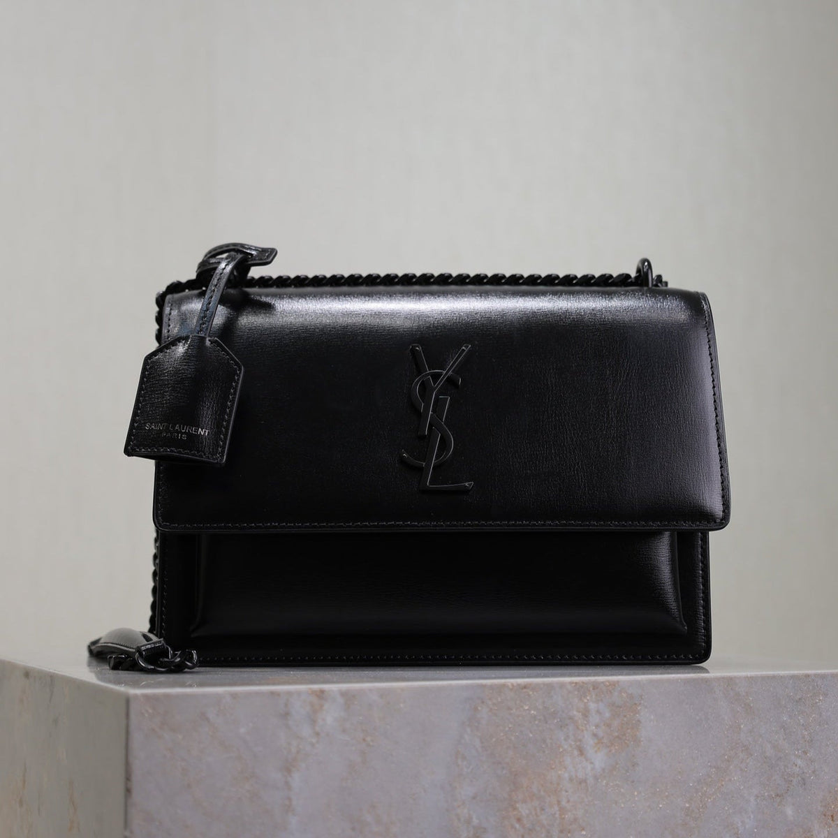 YSL 25S SUNSET BAG 22 IN BLACK CALFSKIN BLACK HARDWRE