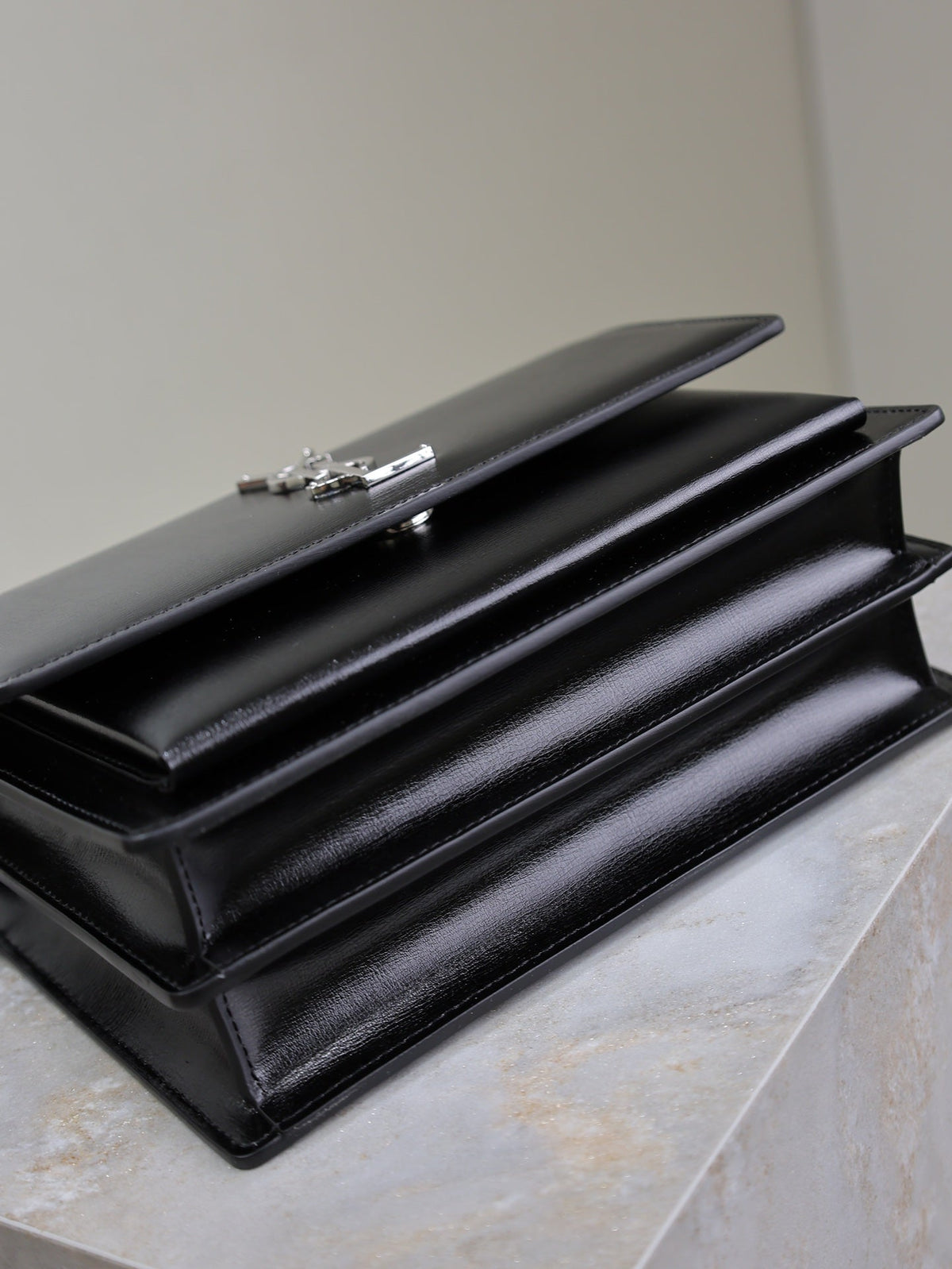 YSL 25S SUNSET BAG 22 IN BLACK CALFSKIN SILVER HARDWRE