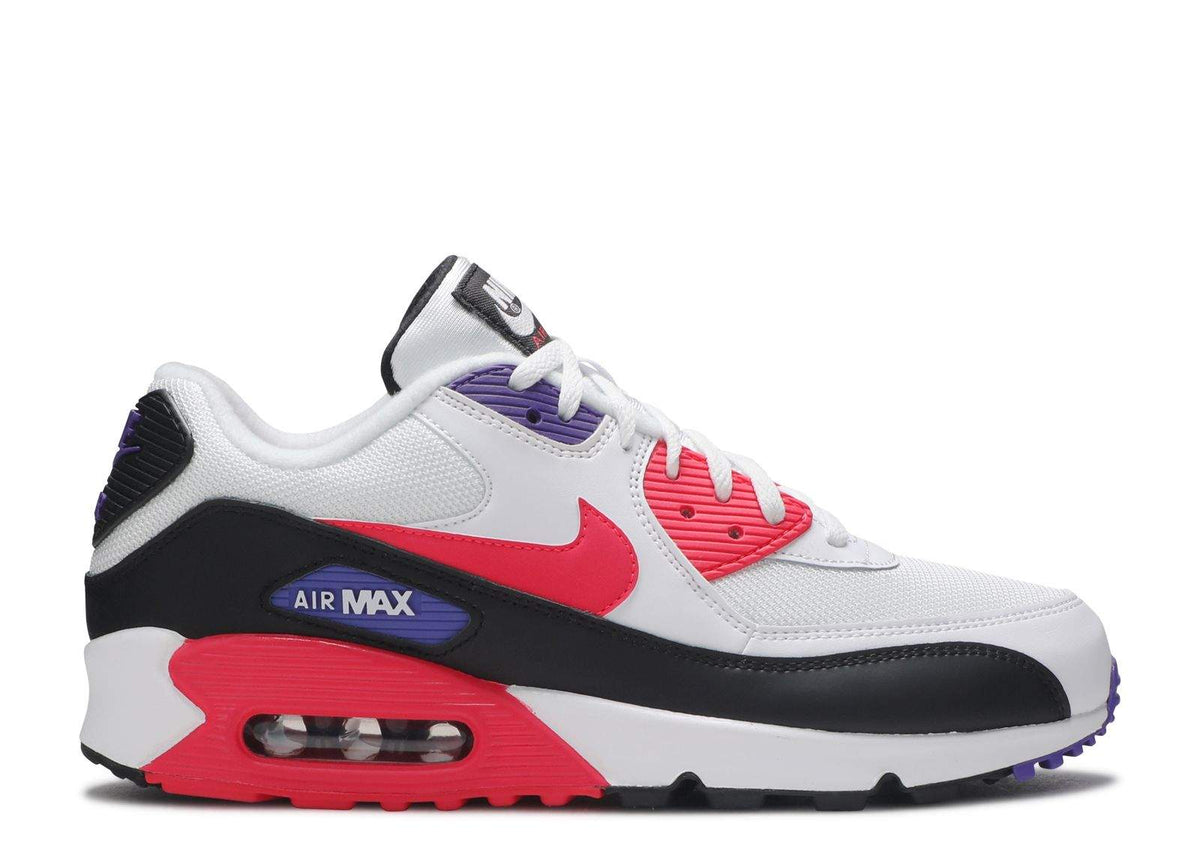 Nike Air Max 90 Essential ‘Raptors’ Revered Footwear