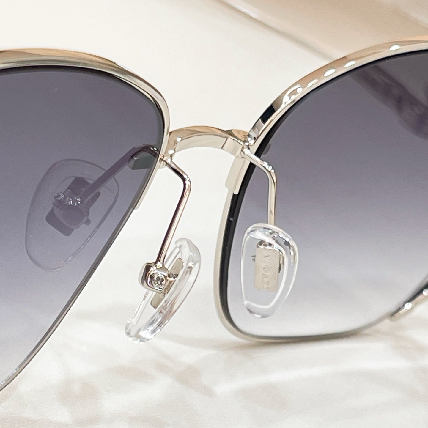 Bvlgari BV40081U Sunglasses
