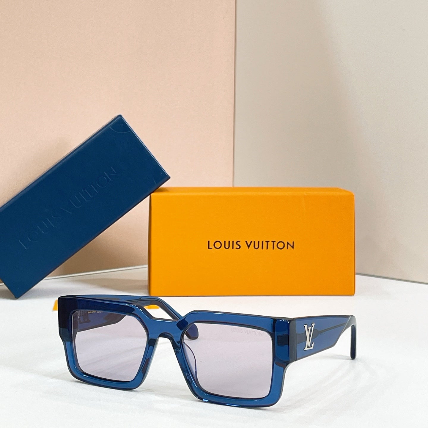 Louis Vuitton Z1579E Sunglasses