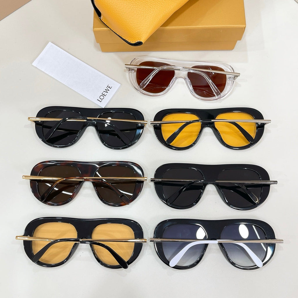 Loewe LW40186U Sunglasses