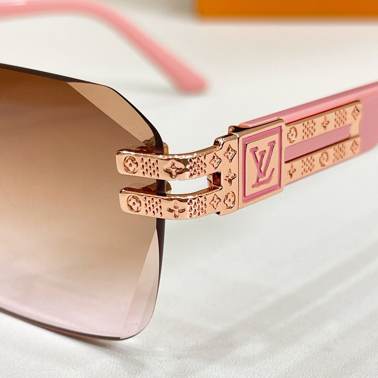 Louis Vuitton Z21943E Sunglasses