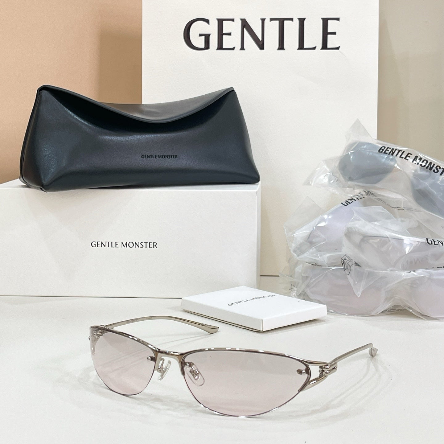 Gentle Monster Futura Sunglasses