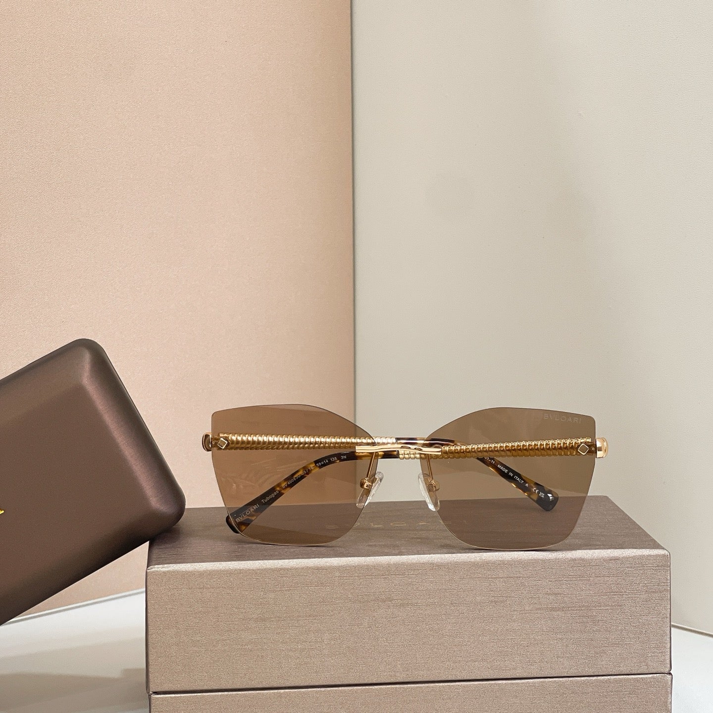 Bvlgari BV 40083U Sunglasses