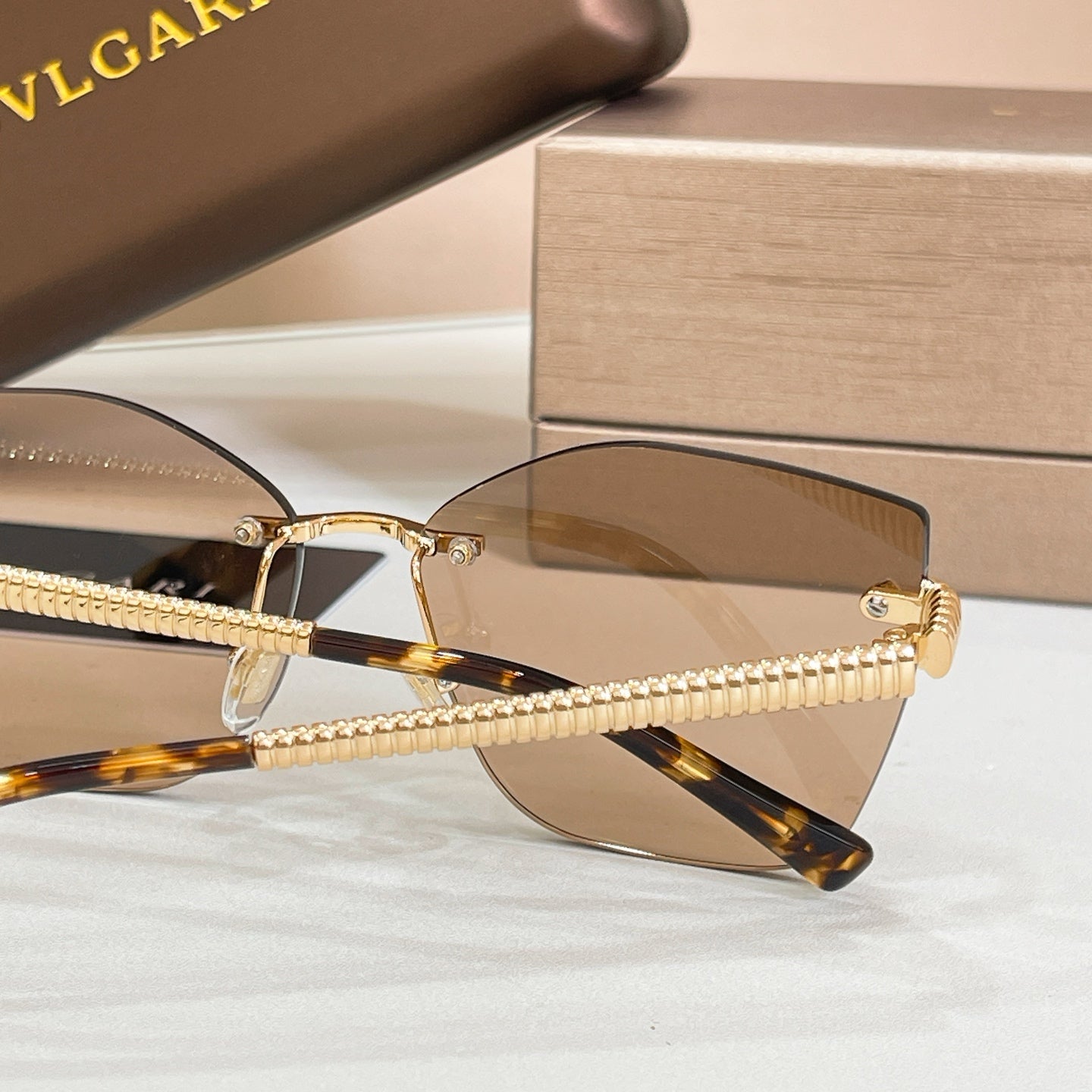 Bvlgari BV 40083U Sunglasses