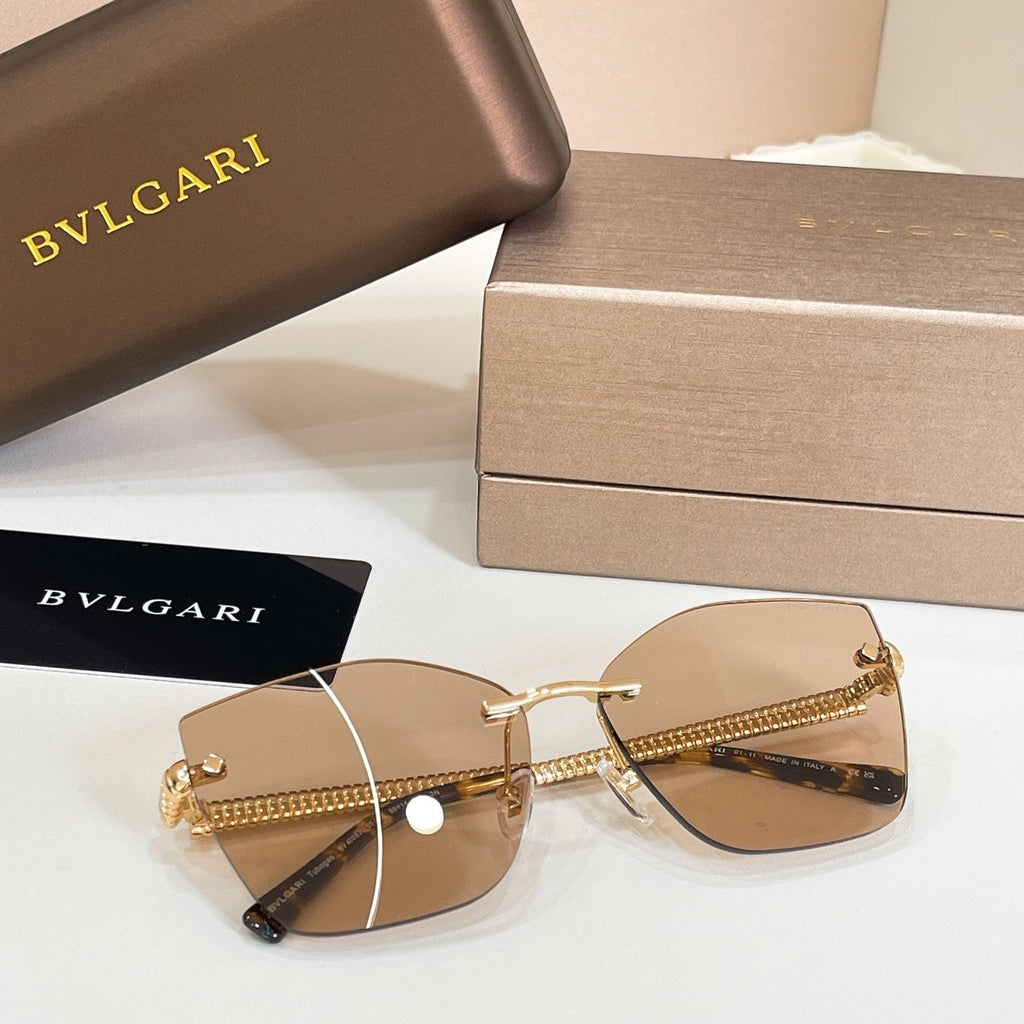 Bvlgari BV 40083U Sunglasses