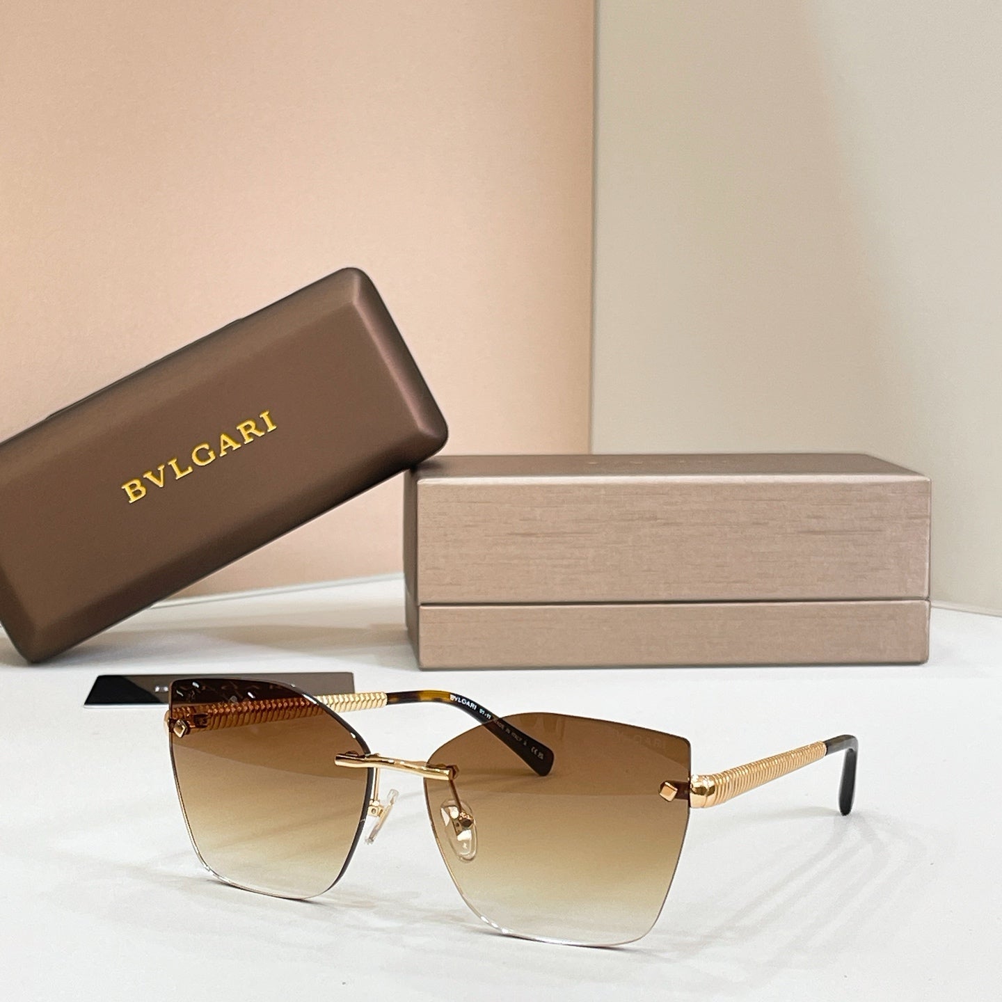 Bvlgari BV 40083U Sunglasses