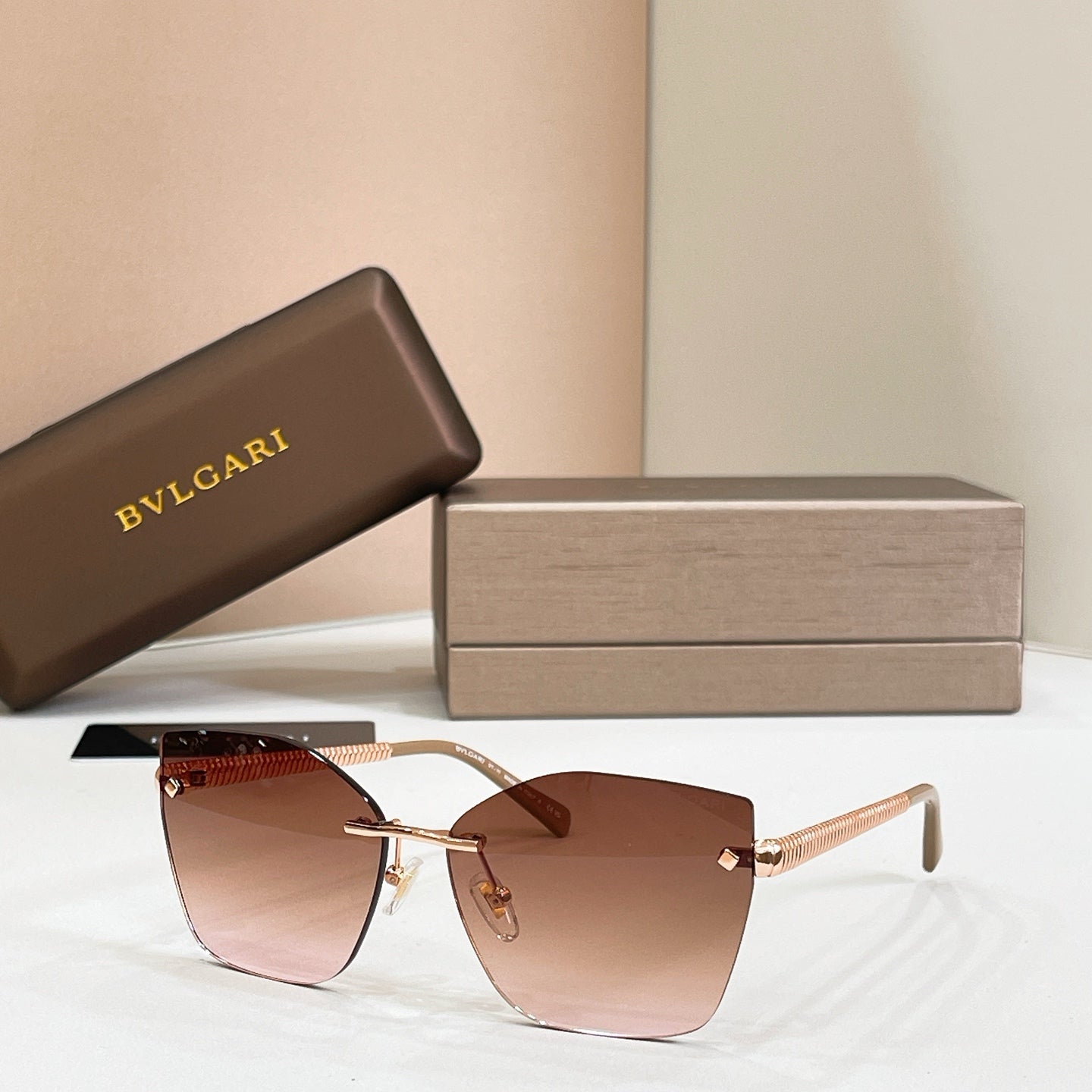 Bvlgari BV 40083U Sunglasses