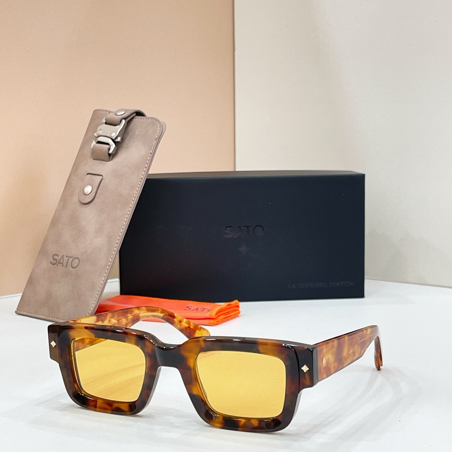 Sato Cervantes Sunglasses
