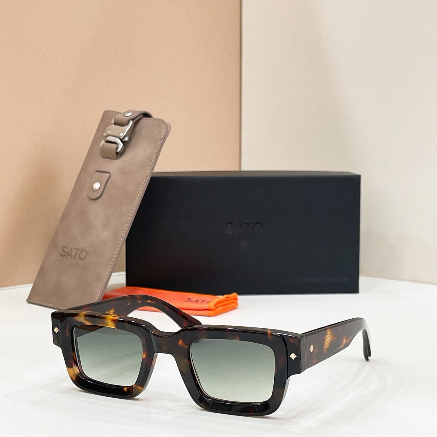 Sato Cervantes Sunglasses