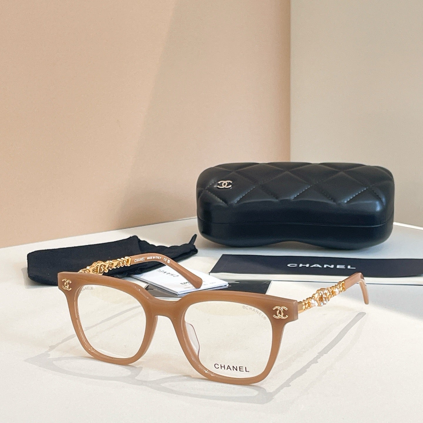 Saint Laurent CH6040 Sunglasses